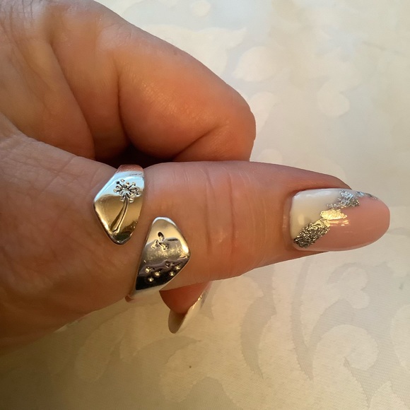Dandelion Wishes Sterling Silver Adjustable Ring - Picture 11 of 15